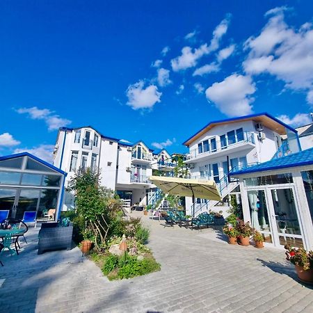 Laguna Beach Club Bazaleti Lake Dushet'i Екстериор снимка