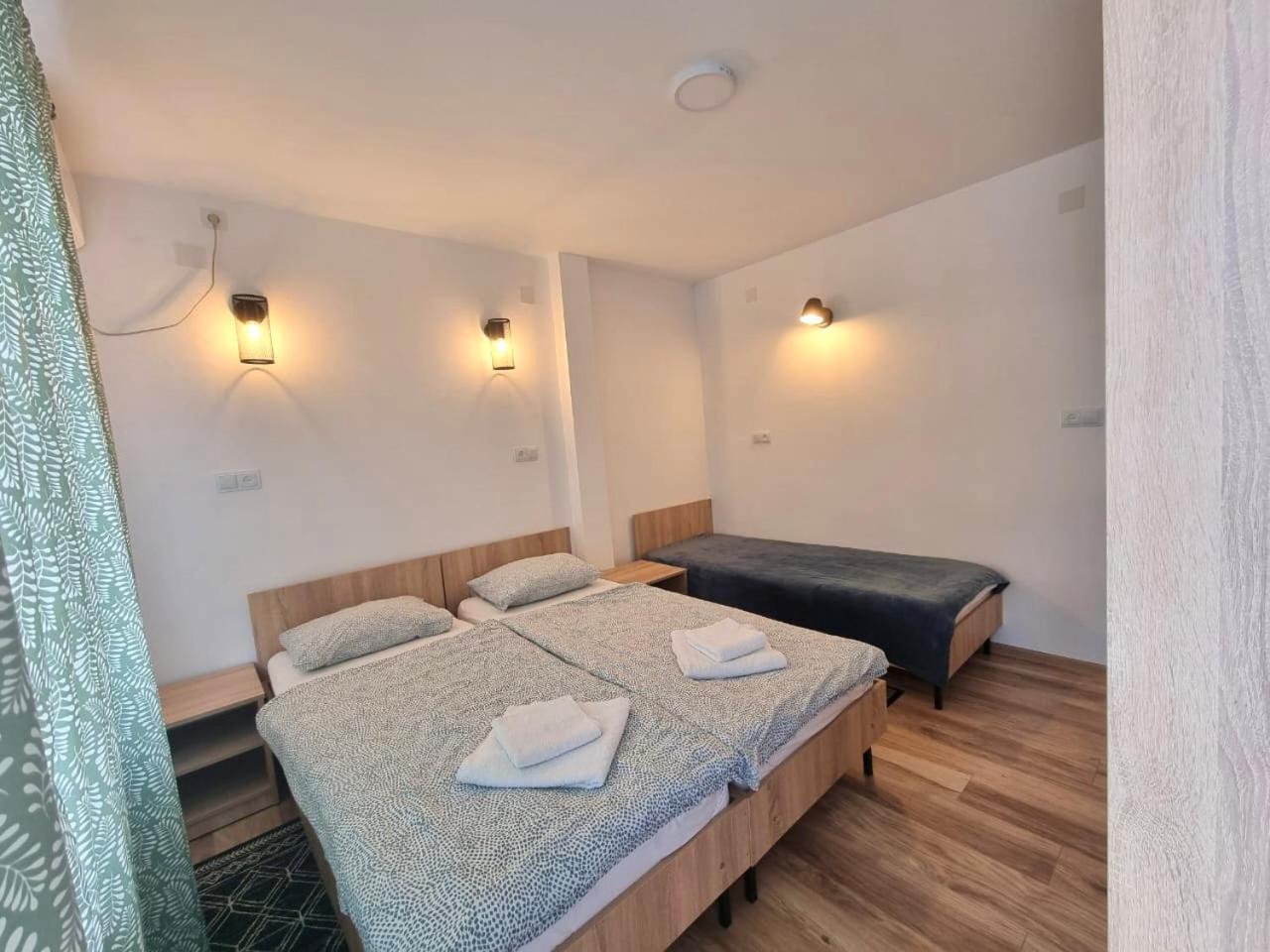 Laguna Beach Club Bazaleti Lake Dushet'i Стая снимка